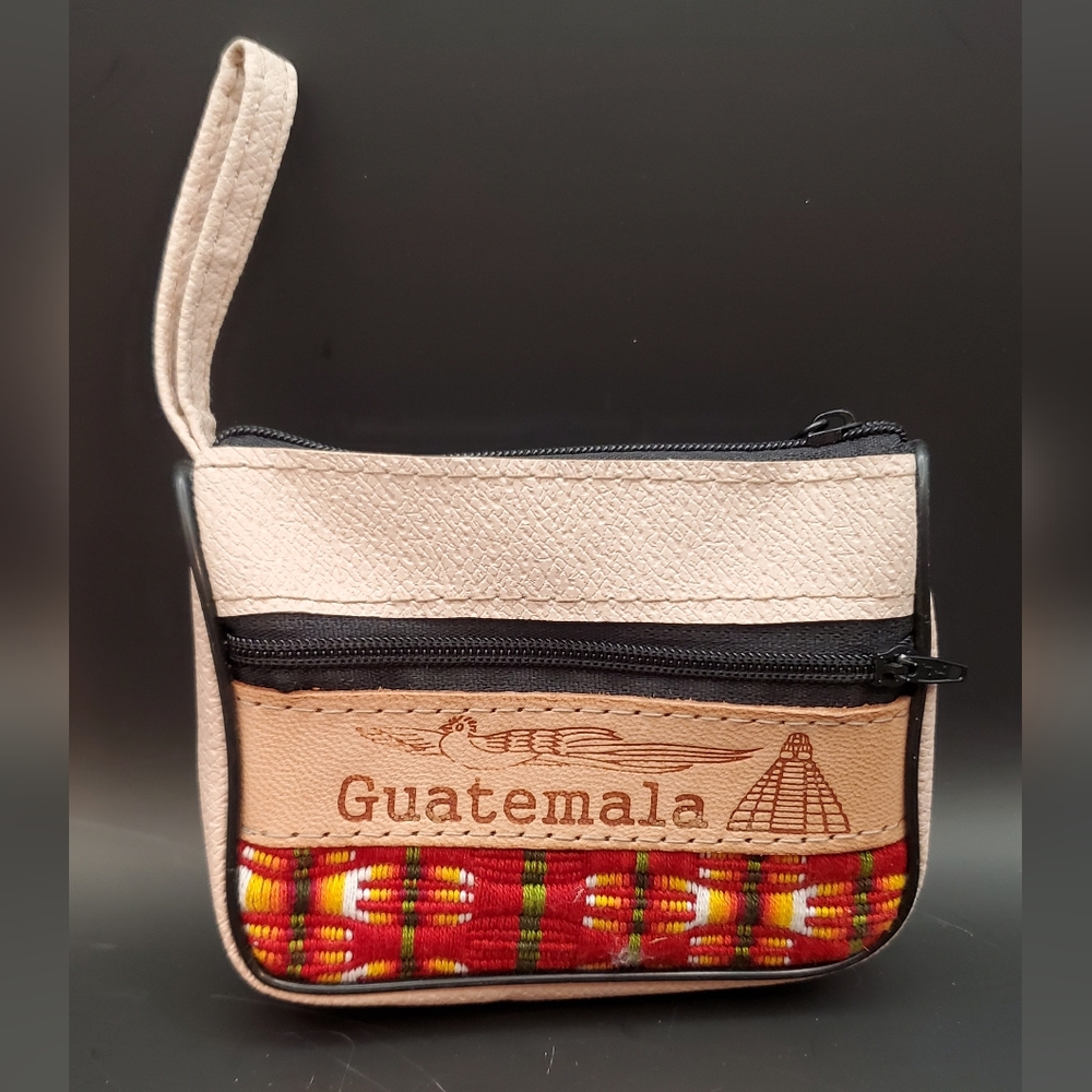 Beautiful Coin Purse Made by Guatemalan Artists 3.5"x4.5"